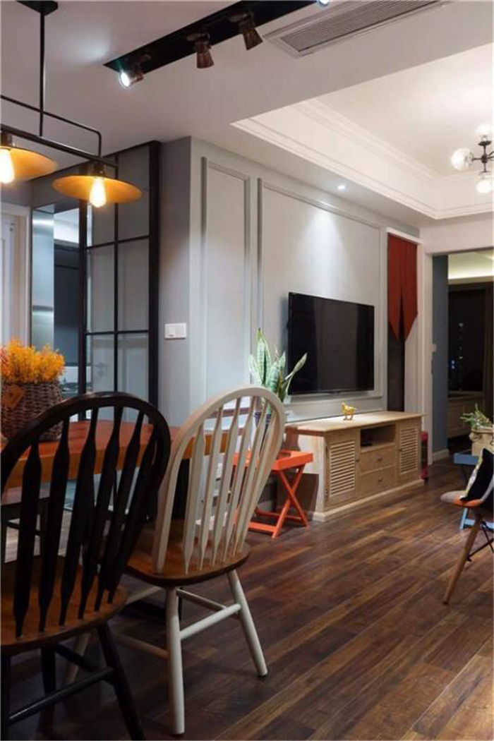 漂亮實用的兩房改造