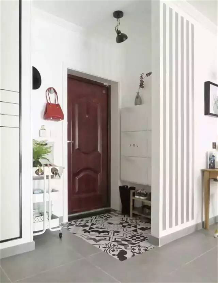 入戶門直對衛(wèi)生間真實案例解決辦法